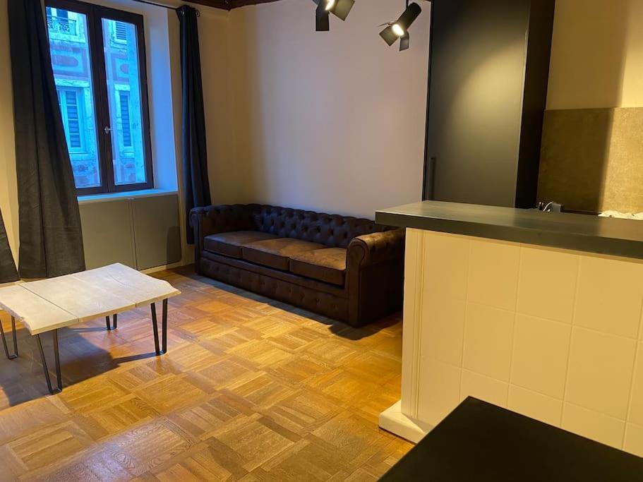 Le Carre Carnot Annecy Apartment Exterior foto
